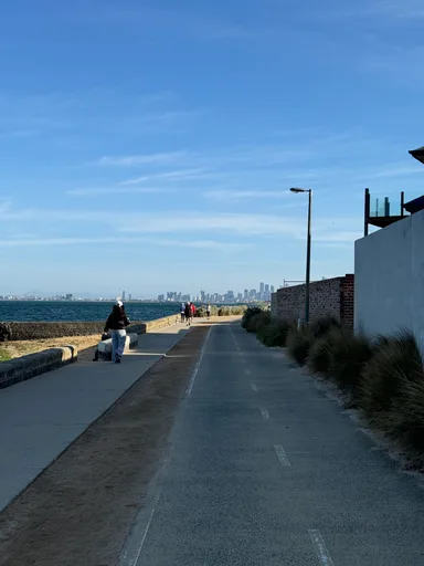 The Bay Trail · 13.9 km