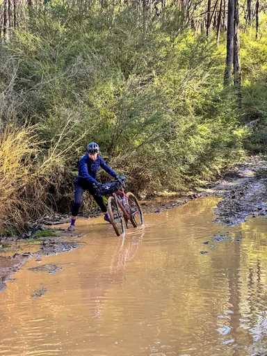 Captains Creek Rd