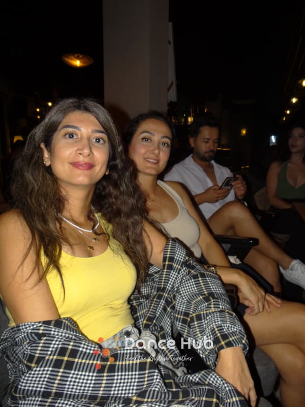 DANCEHUB-005644.jpg