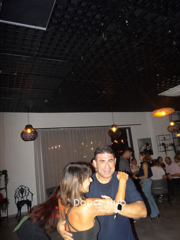 DANCEHUB-005647.jpg