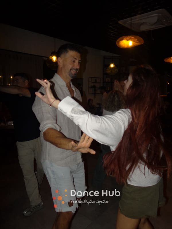 DANCEHUB-005689.jpg
