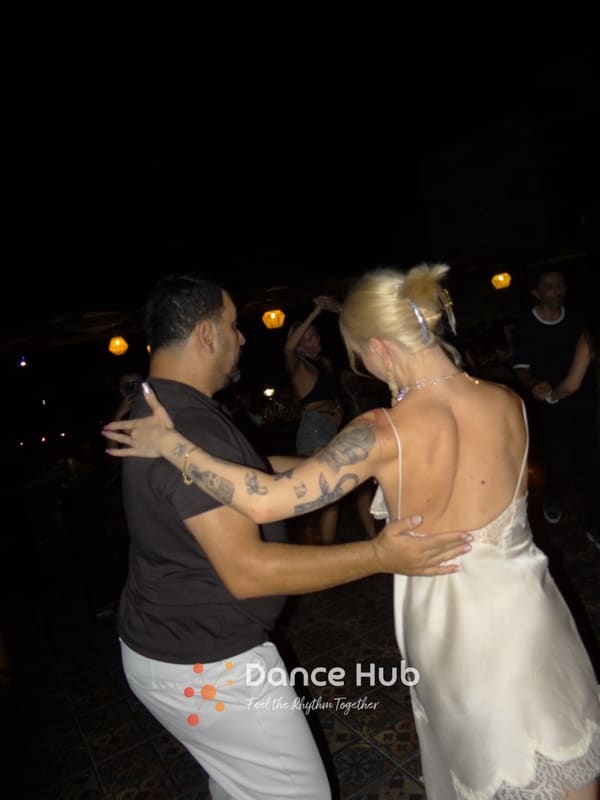 DANCEHUB-002600.jpg