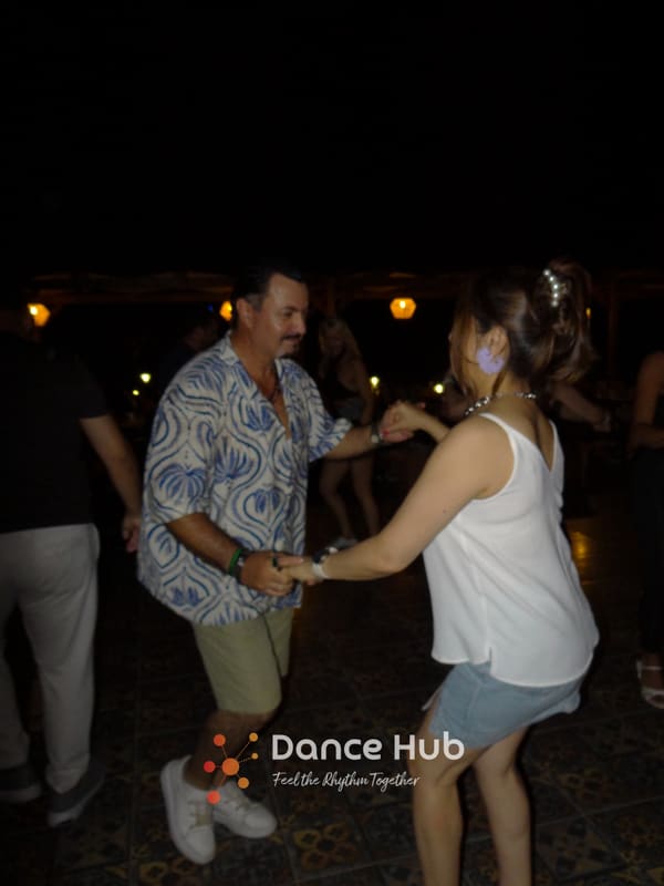 DANCEHUB-002601.jpg