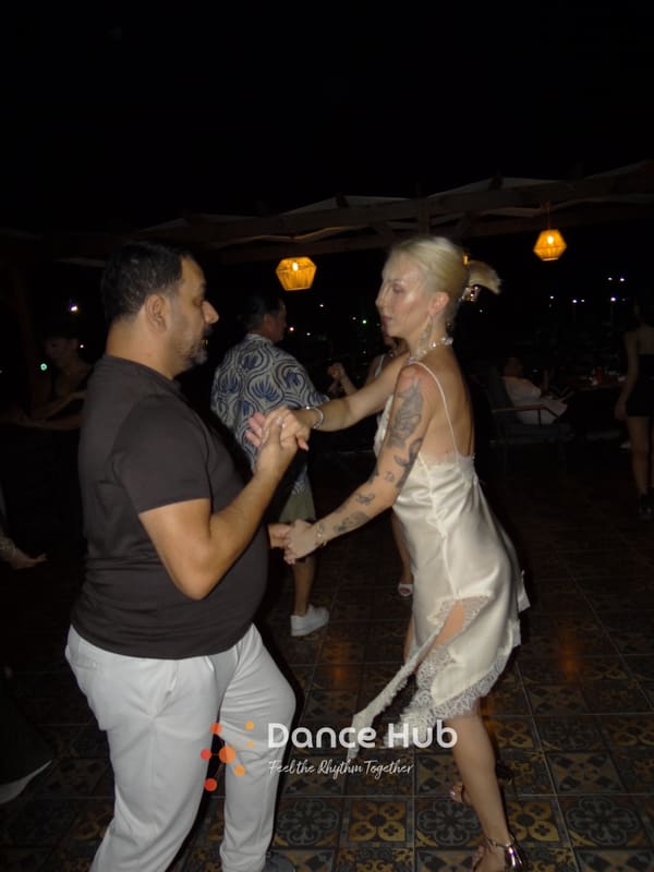 DANCEHUB-002606.jpg