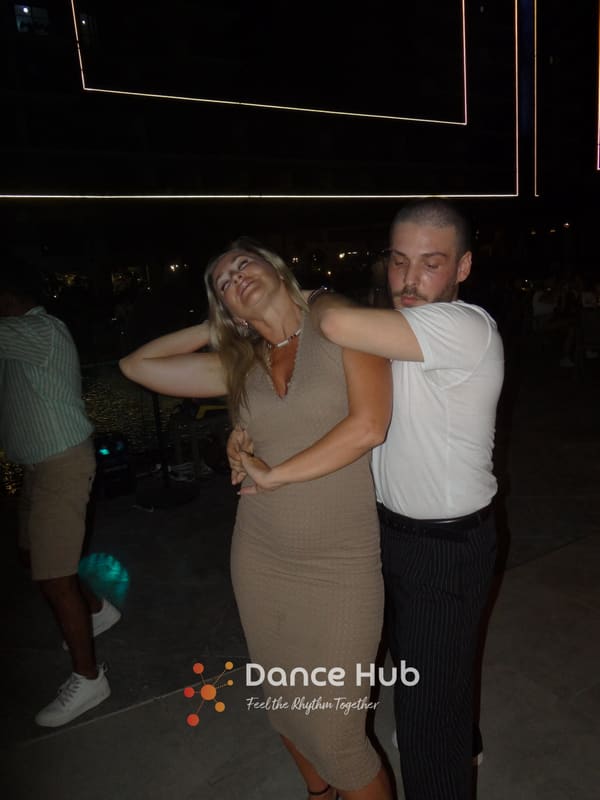 DANCEHUB-004068.jpg