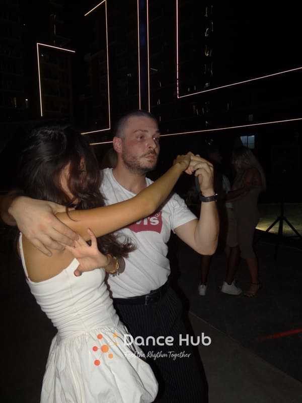 DANCEHUB-004082.jpg