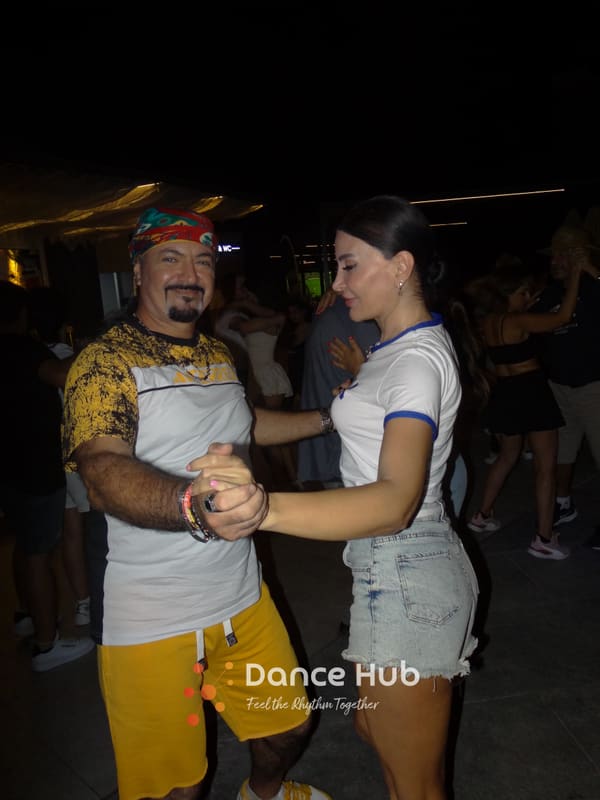 DANCEHUB-004084.jpg