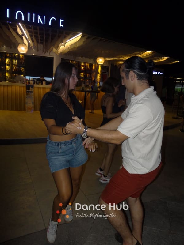 DANCEHUB-004102.jpg