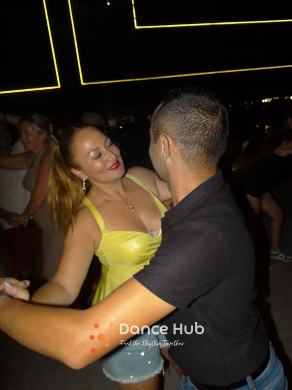DANCEHUB-004110.jpg