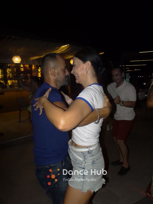 DANCEHUB-004114.jpg
