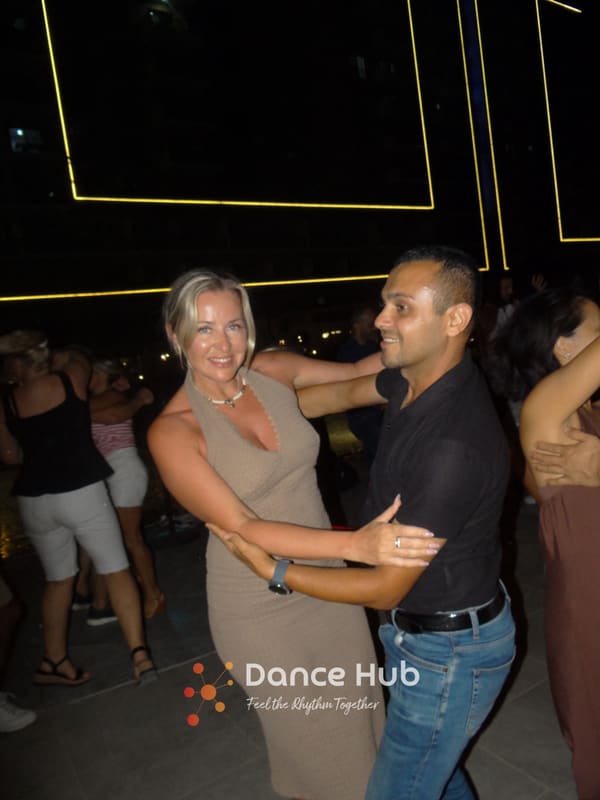 DANCEHUB-004118.jpg