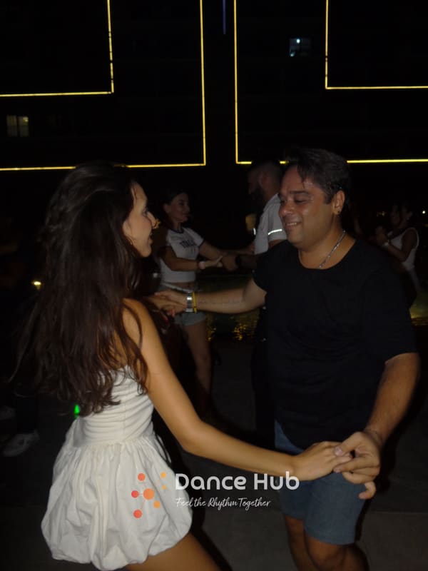 DANCEHUB-004119.jpg