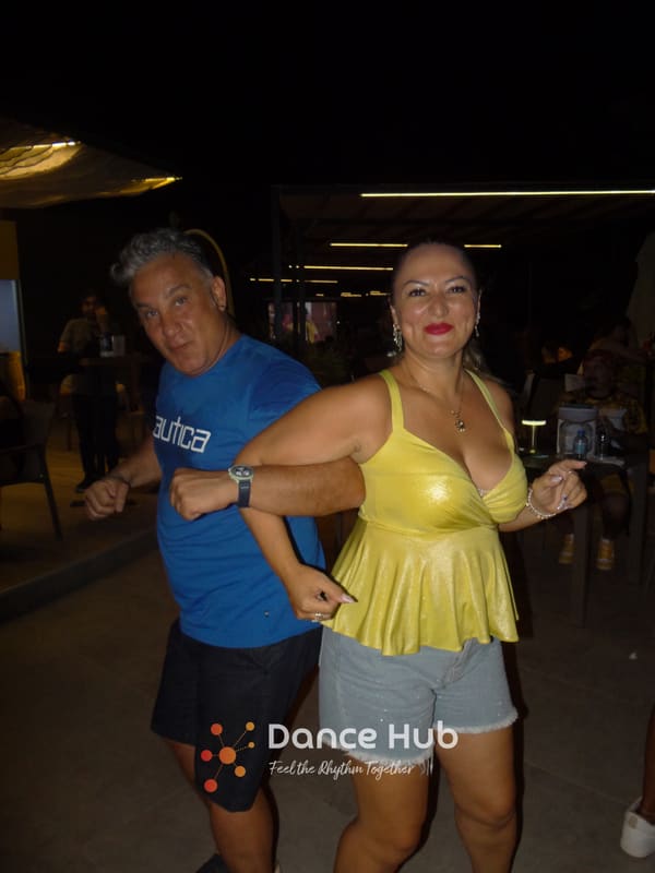 DANCEHUB-004141.jpg