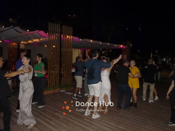 DANCEHUB-001388.jpg