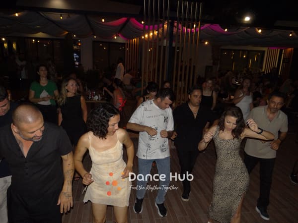 DANCEHUB-001398.jpg