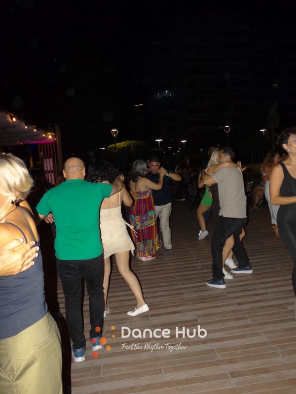 DANCEHUB-001422.jpg