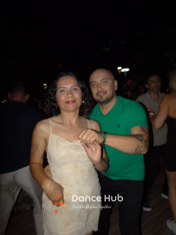 DANCEHUB-001424.jpg