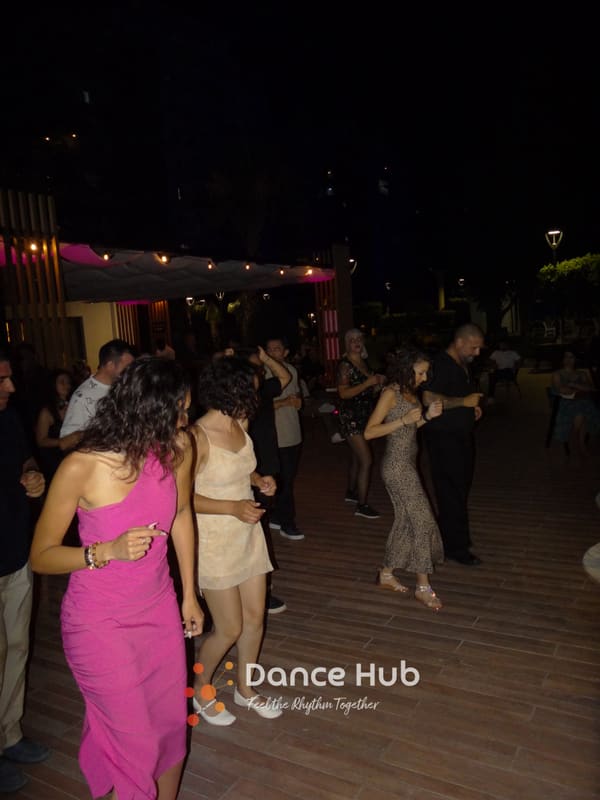DANCEHUB-001443.jpg