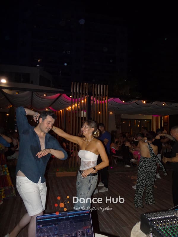 DANCEHUB-001451.jpg