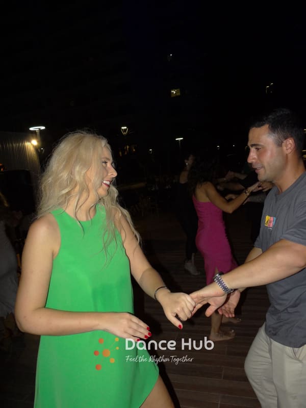 DANCEHUB-001475.jpg