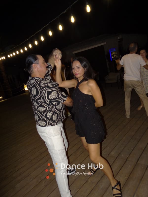 DANCEHUB-004895.jpg