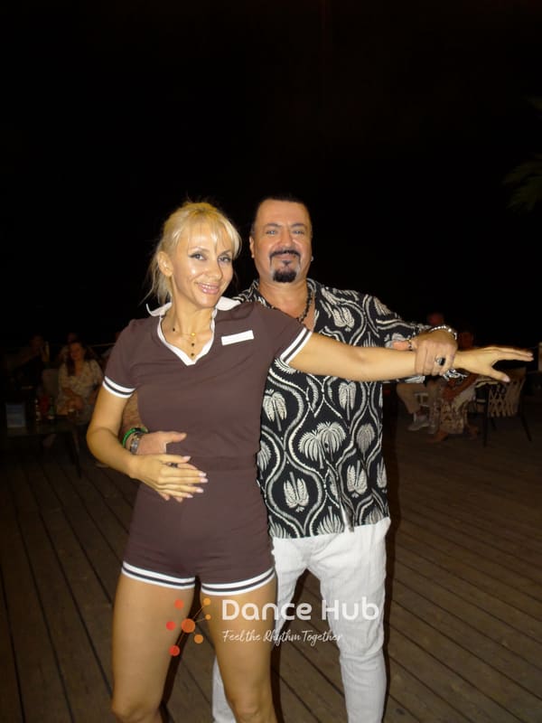 DANCEHUB-004914.jpg