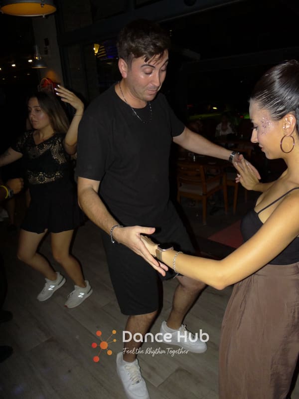 DANCEHUB-002628.jpg
