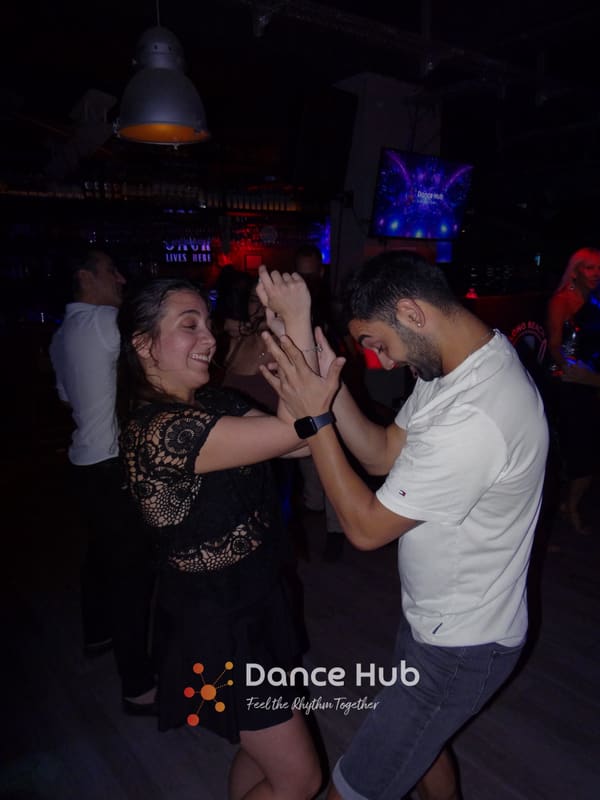DANCEHUB-002660.jpg