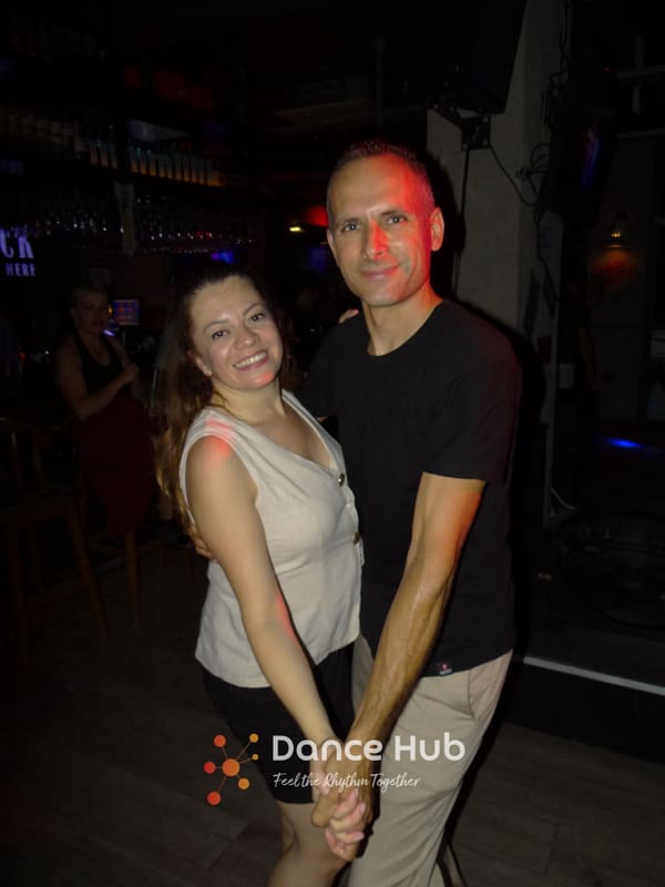 DANCEHUB-002663.jpg