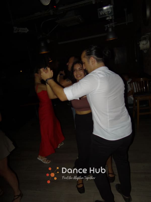DANCEHUB-002669.jpg