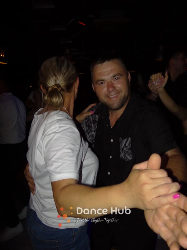 DANCEHUB-002673.jpg