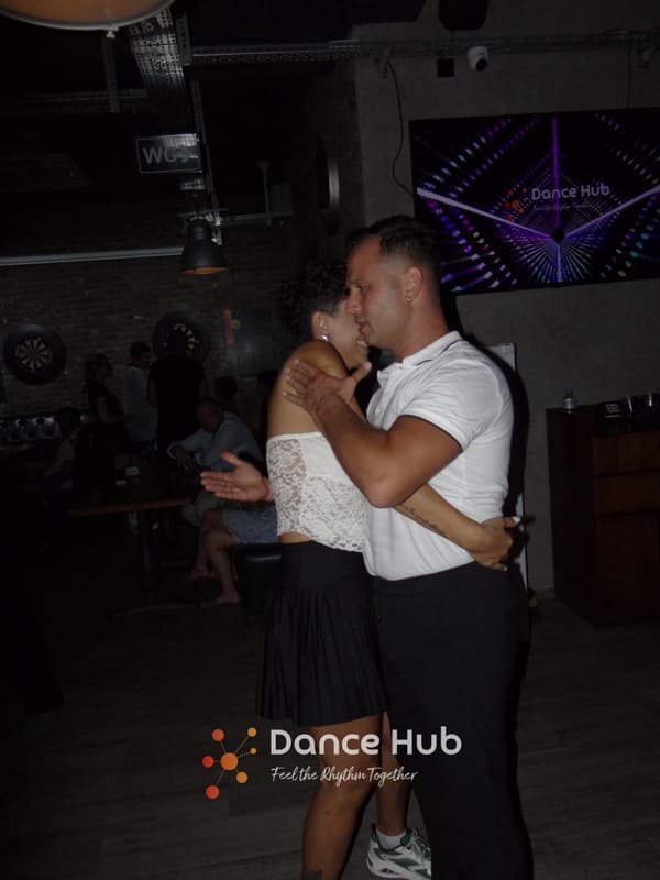 DANCEHUB-002693.jpg