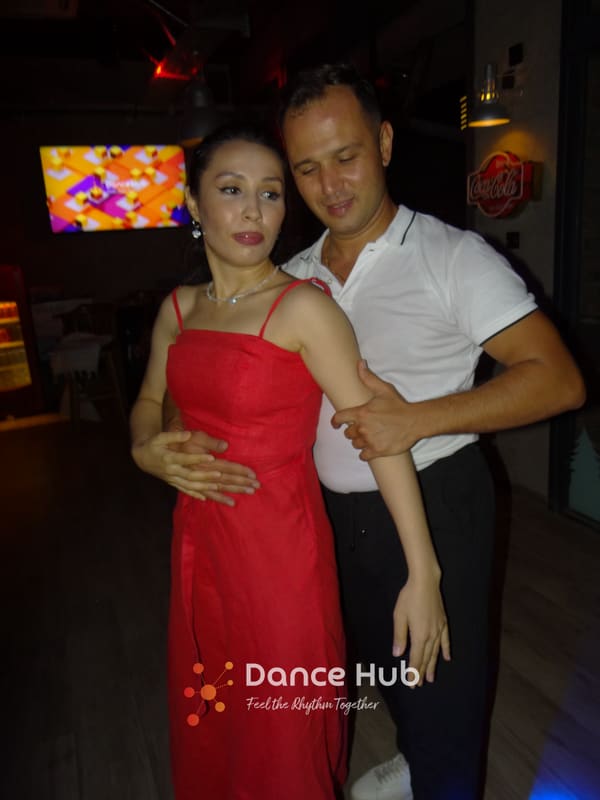 DANCEHUB-002706.jpg
