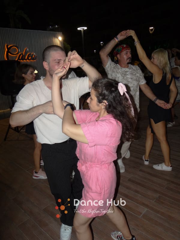 DANCEHUB-004209.jpg