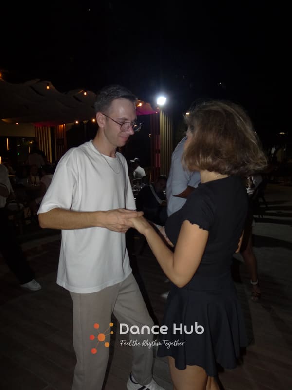 DANCEHUB-004213.jpg