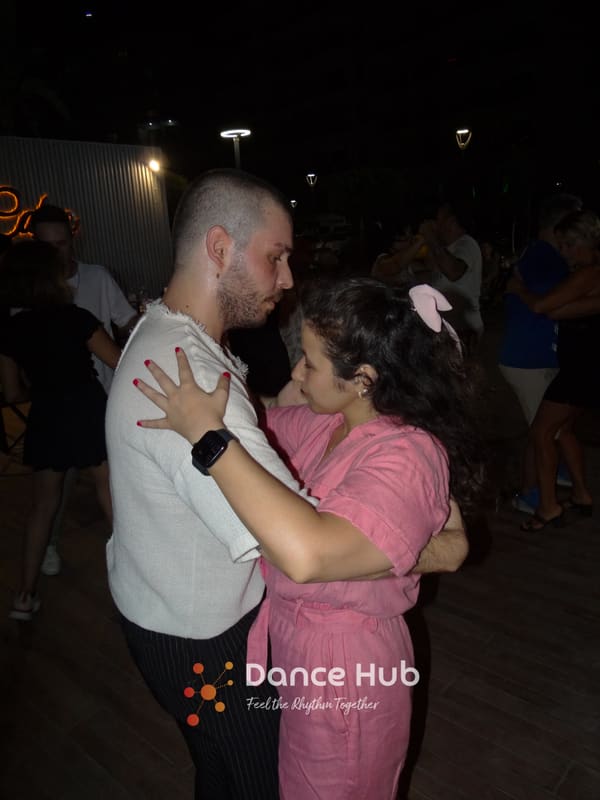 DANCEHUB-004216.jpg