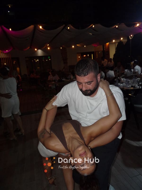 DANCEHUB-004217.jpg