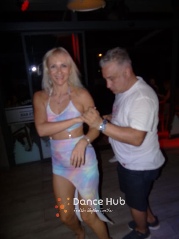DANCEHUB-004935.jpg
