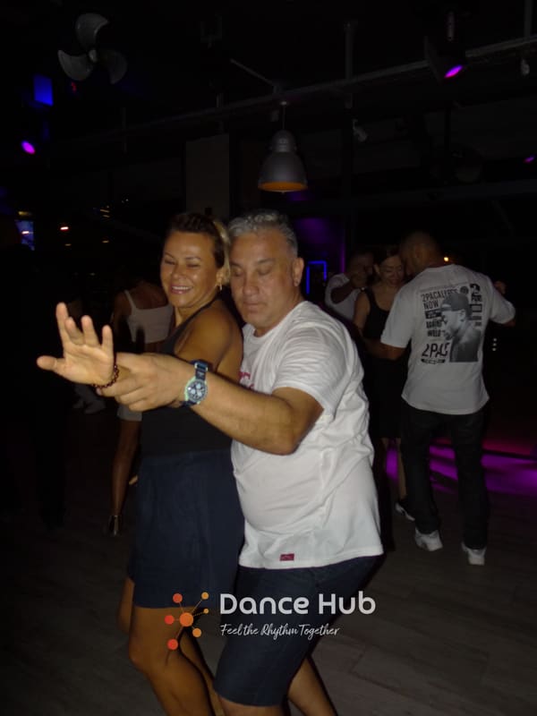 DANCEHUB-004943.jpg