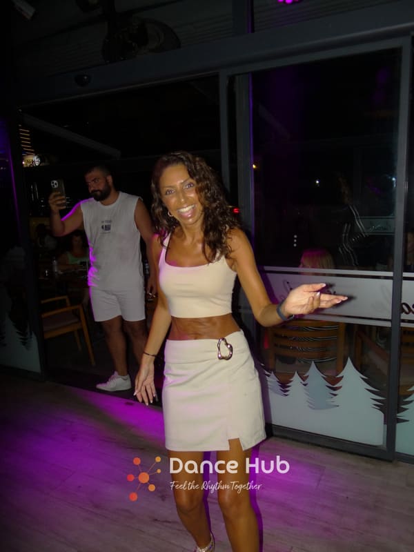 DANCEHUB-004954.jpg