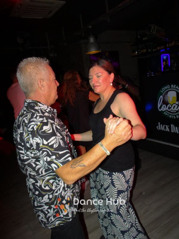 DANCEHUB-004964.jpg