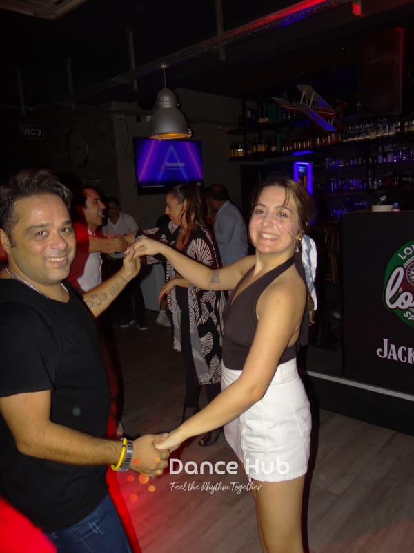 DANCEHUB-004994.jpg