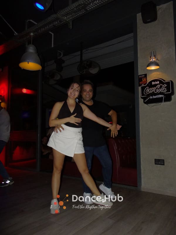 DANCEHUB-005003.jpg