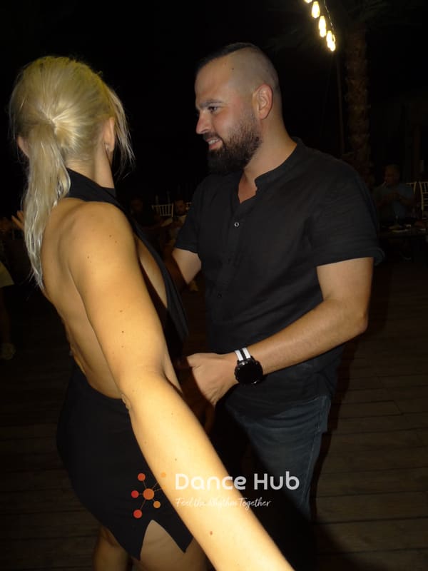 DANCEHUB-004240.jpg