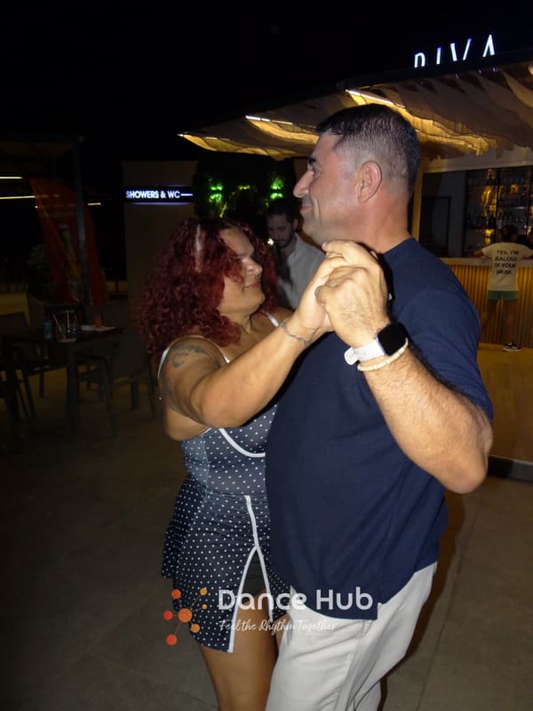 DANCEHUB-002717.jpg