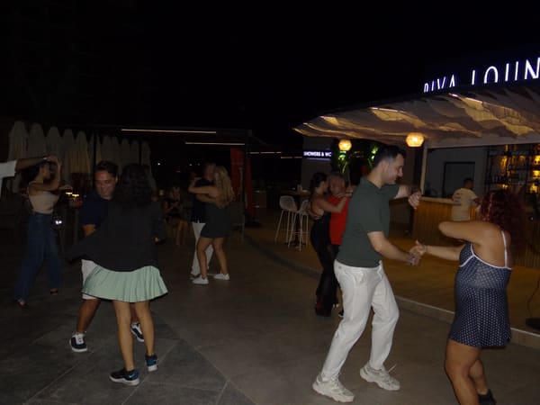 DANCEHUB-002718.jpg