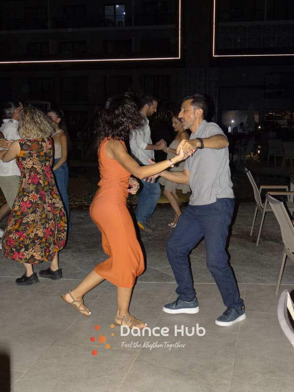 DANCEHUB-002722.jpg