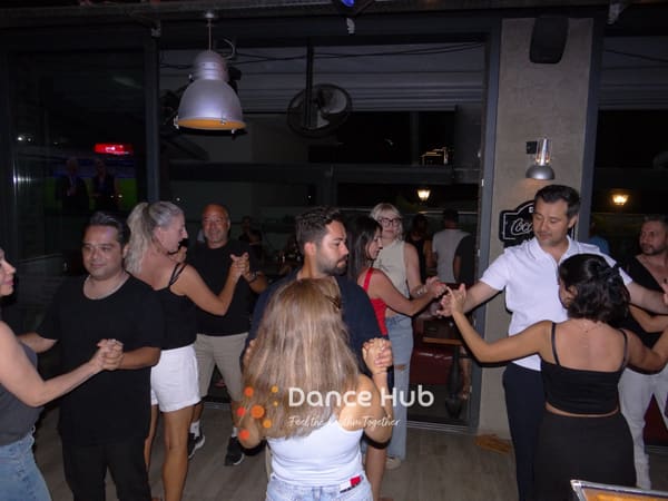 DANCEHUB-001492.jpg