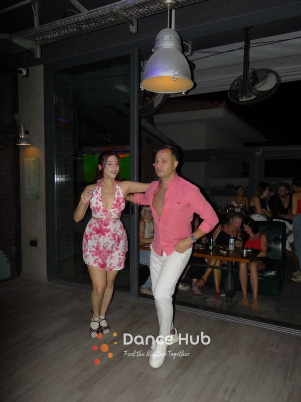 DANCEHUB-001497.jpg