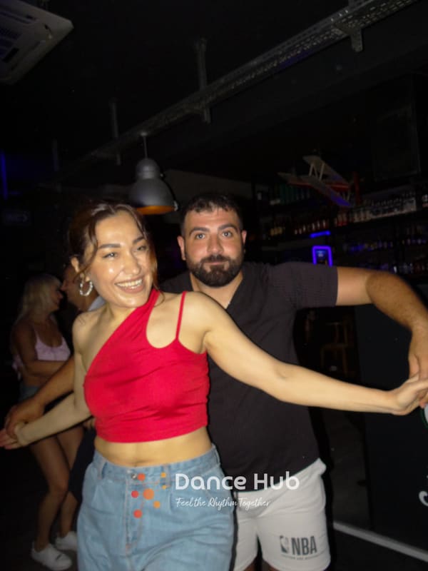 DANCEHUB-001522.jpg